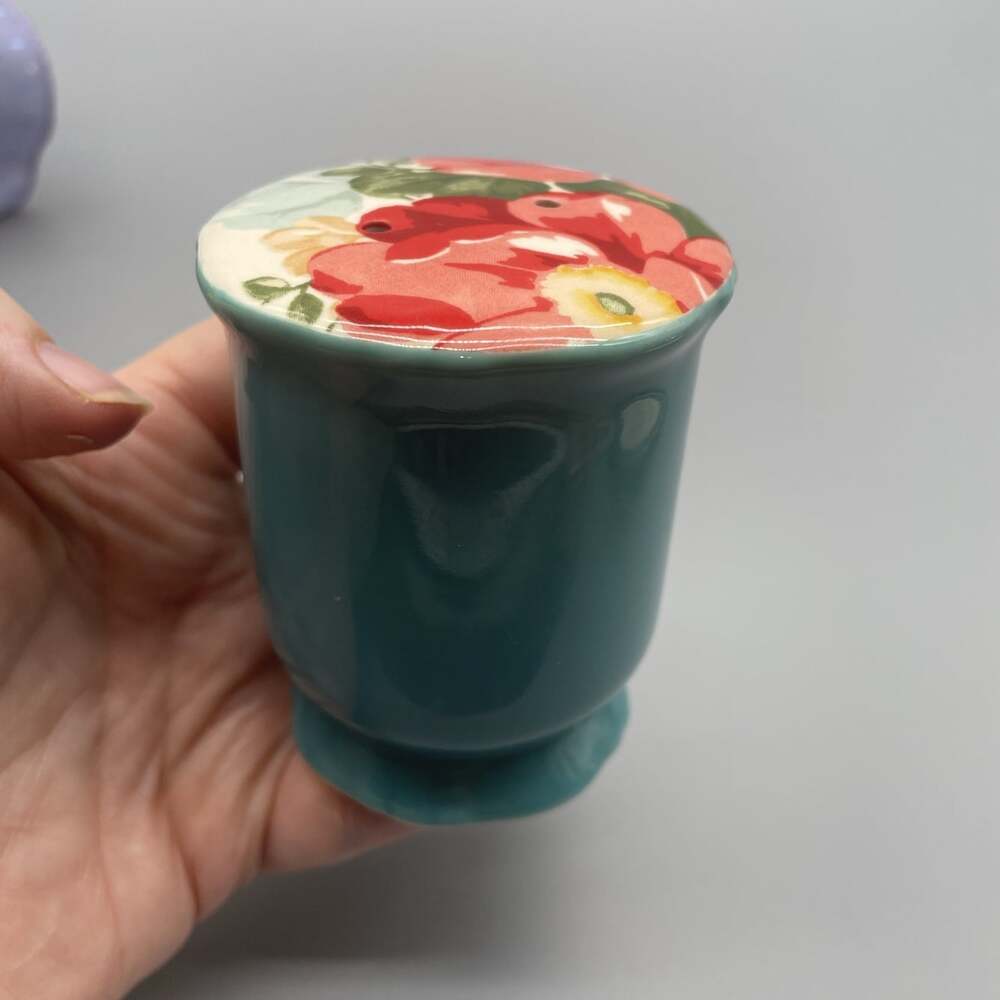 The Pioneer Woman Vintage Floral Stoneware Replacement Pepper Shaker Teal 3”